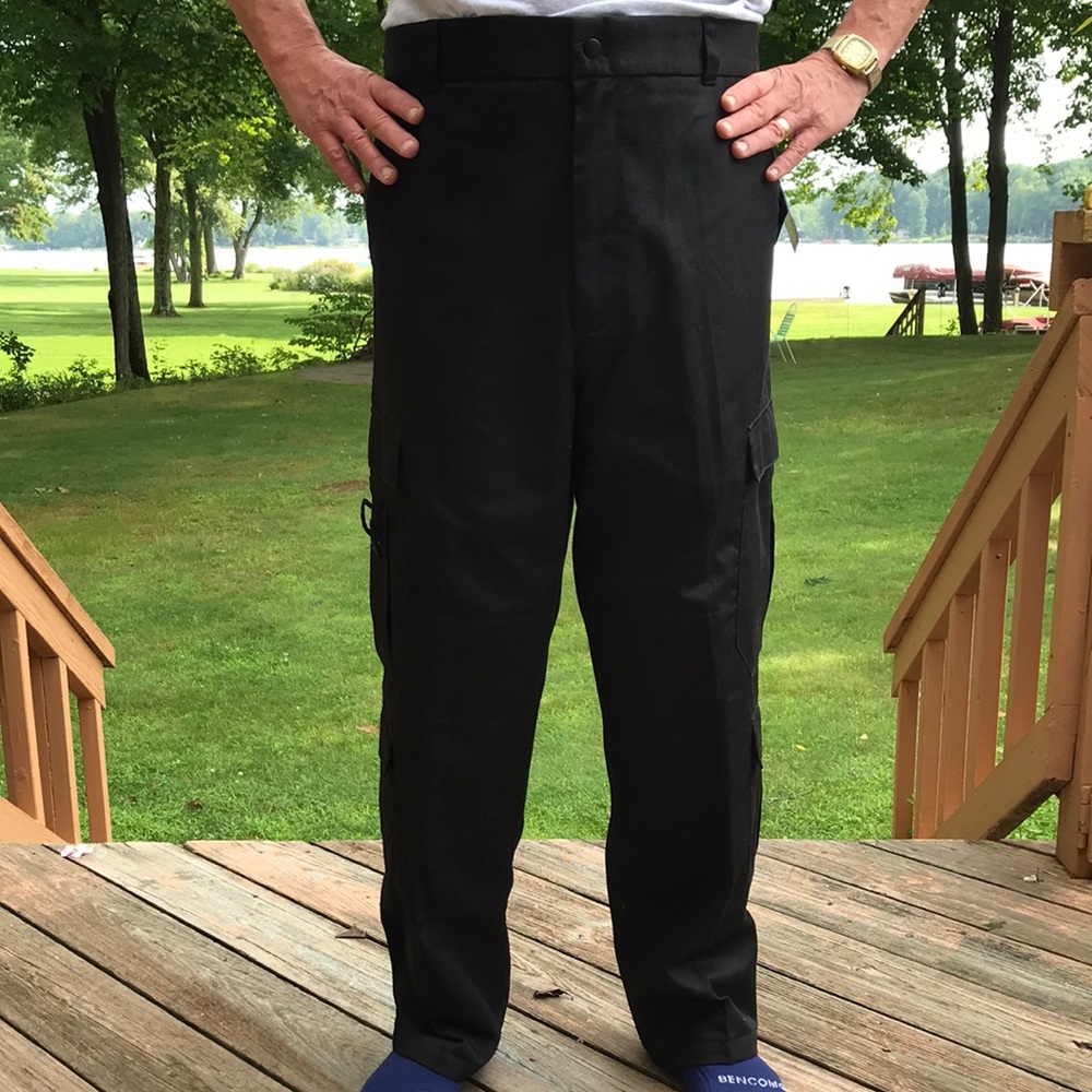 NWT E.M.T. Multi-Pocket Pants XL